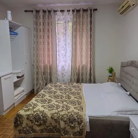 Endi Center 2 Apartament *